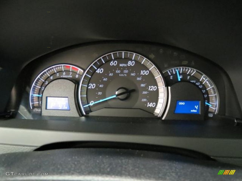 2013 Toyota Camry SE Gauges Photo #82621573