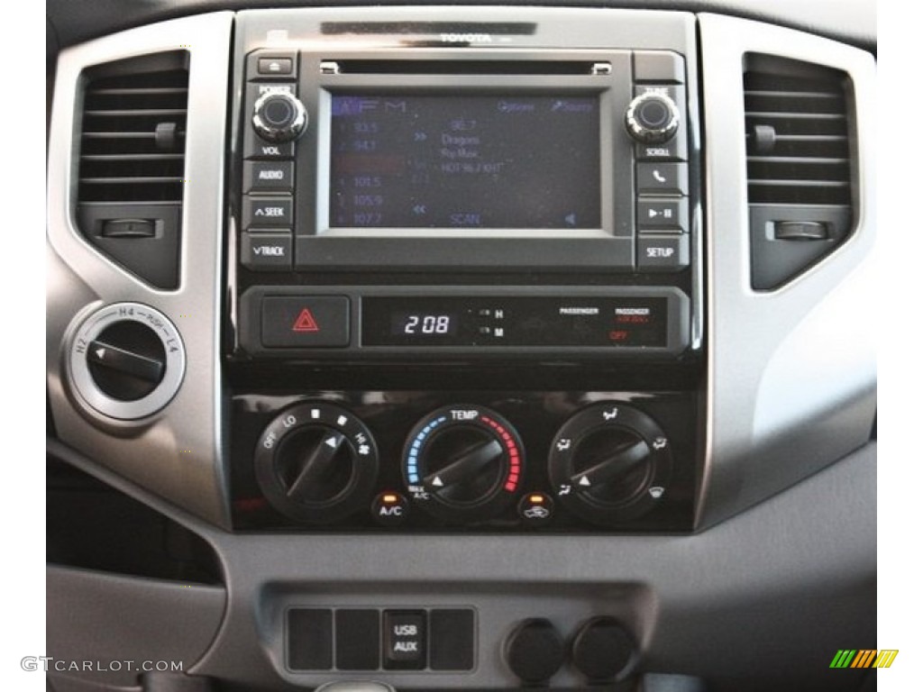 2013 Tacoma TSS Double Cab 4x4 - Super White / Graphite photo #10