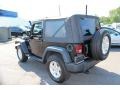 Black - Wrangler X 4x4 Photo No. 10