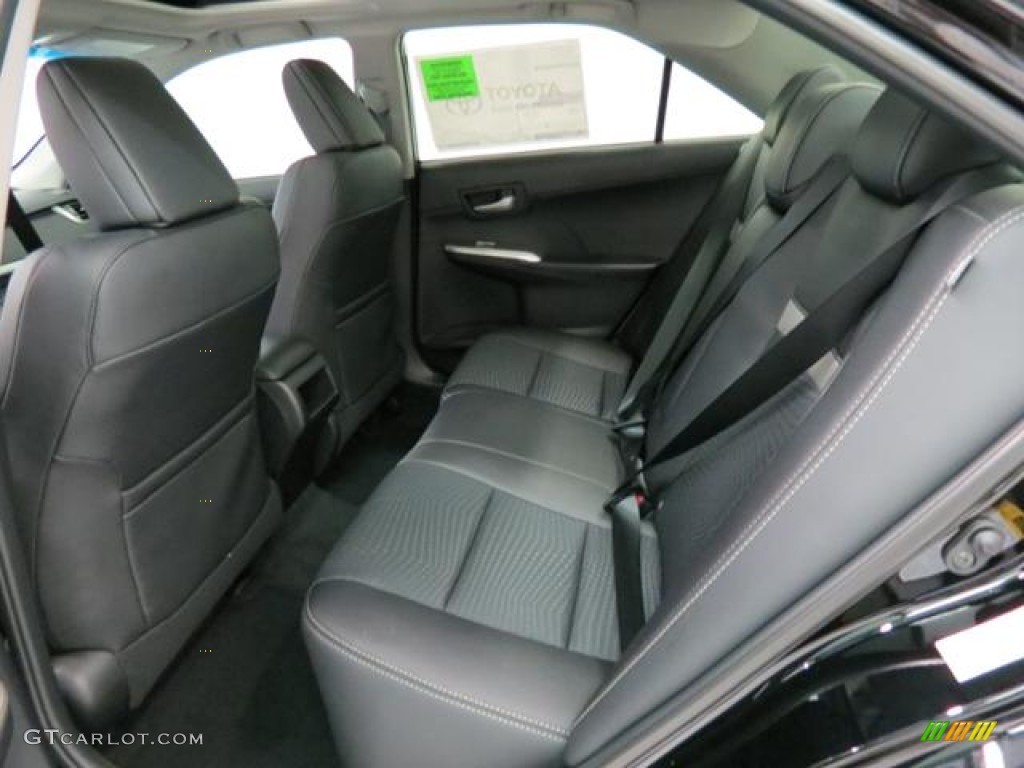 2013 Camry SE - Attitude Black Metallic / Black photo #7