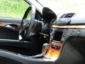 Black - E 350 Sedan Photo No. 40