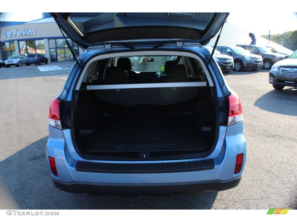 2010 Outback 2.5i Premium Wagon - Sky Blue Metallic / Off Black photo #8