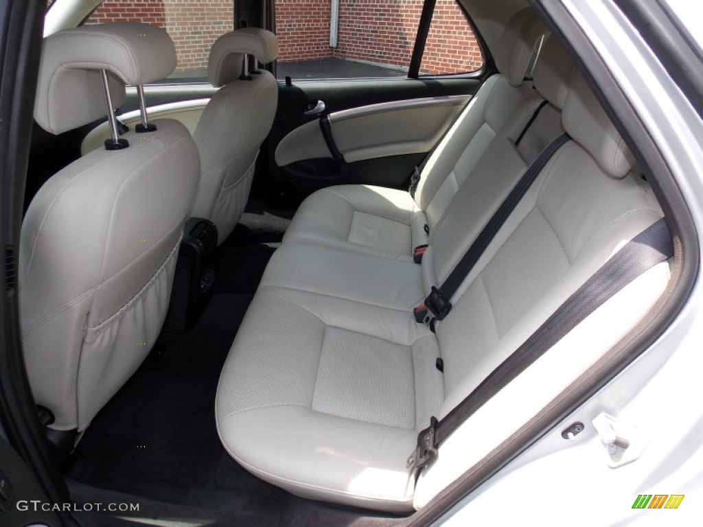 2006 Saab 9-5 2.3T SportCombi Wagon Rear Seat Photo #82624580