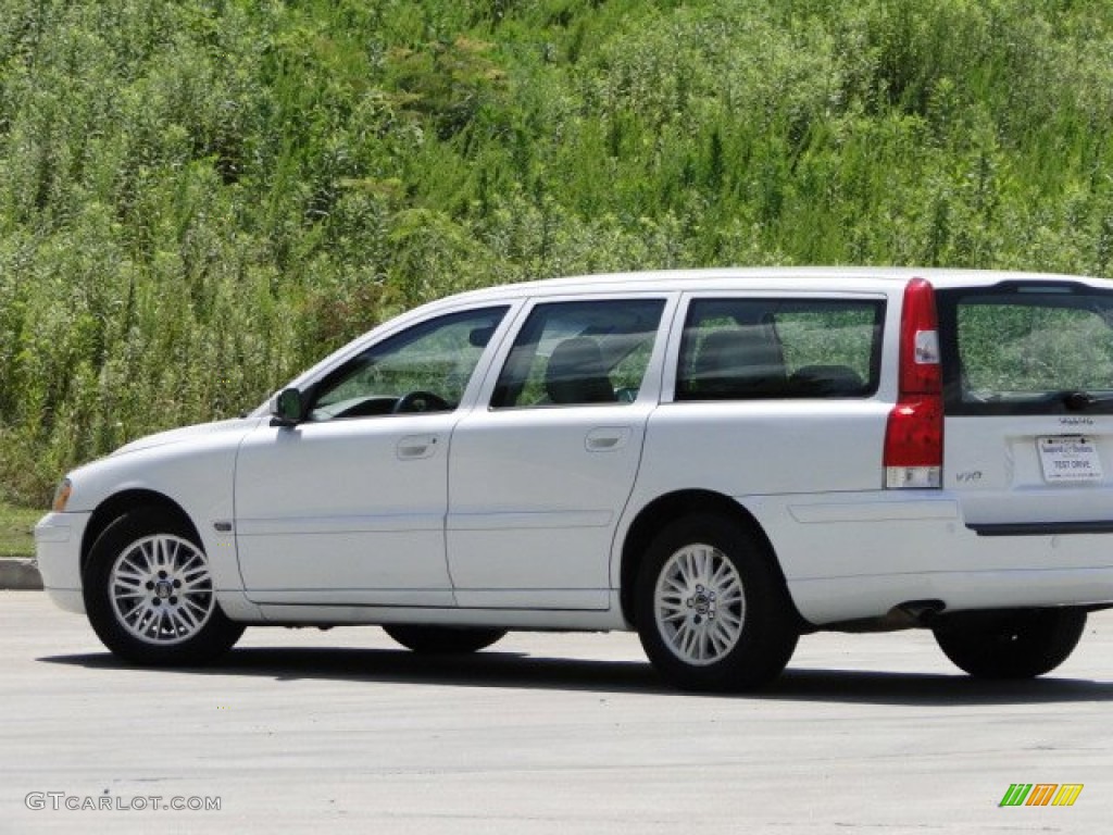 2005 V70 2.4 - Ice White / Taupe/Light Taupe photo #10