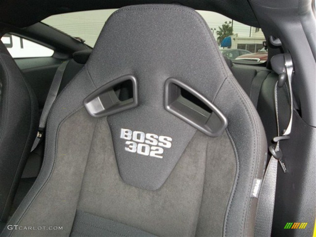 2013 Ford Mustang Boss 302 Front Seat Photo #82625128