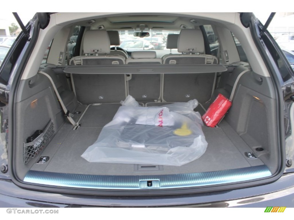 2013 Audi A6 3.0T quattro Sedan Trunk Photos