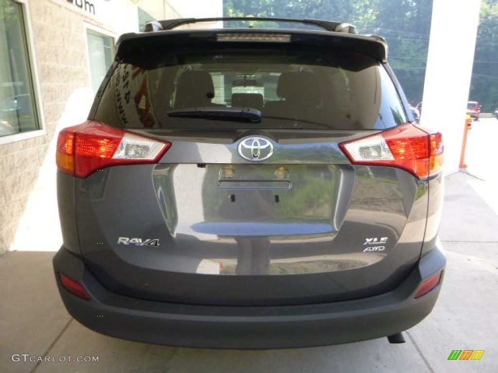 2013 RAV4 XLE AWD - Magnetic Gray Metallic / Black photo #3