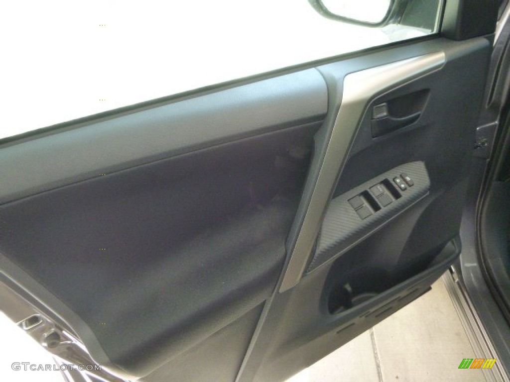 2013 RAV4 XLE AWD - Magnetic Gray Metallic / Black photo #15