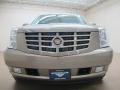 Radiant Bronze - Escalade AWD Photo No. 3