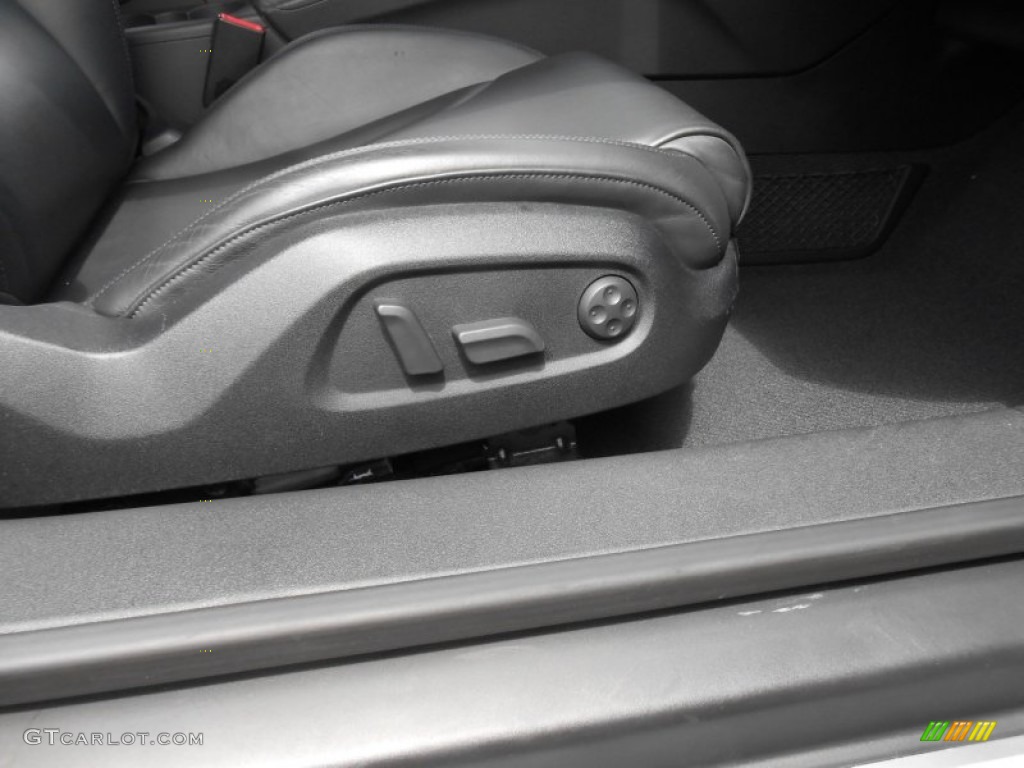 2008 Audi TT 2.0T Coupe Controls Photo #82627655
