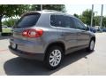 2009 Alpine Grey Metallic Volkswagen Tiguan SE  photo #5