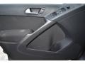 Alpine Grey Metallic - Tiguan SE Photo No. 13