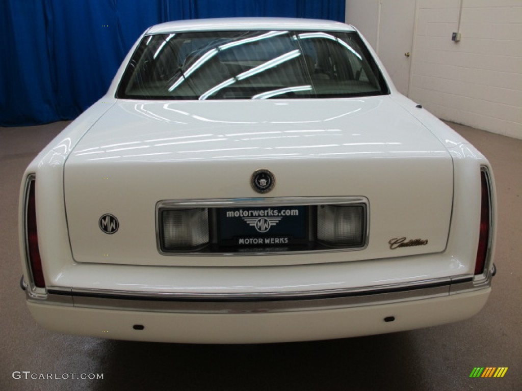 1995 DeVille Sedan - White / Ivory photo #7