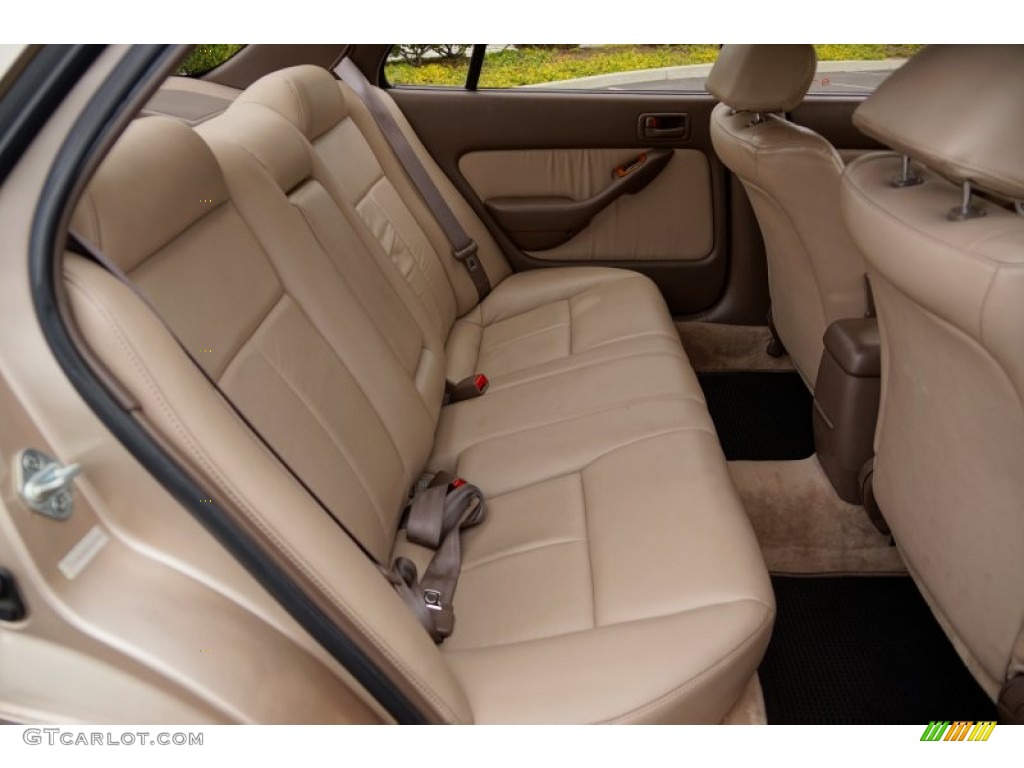 1995 Toyota Camry XLE V6 Sedan Interior Color Photos