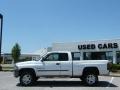 Bright White - Ram 1500 SLT Club Cab 4x4 Photo No. 2