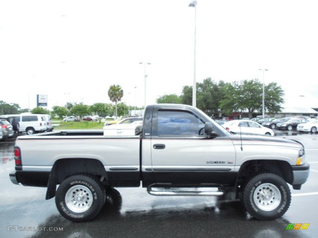 Black 1998 Dodge Ram 1500 Laramie SLT Regular Cab 4x4 Exterior Photo #82636322