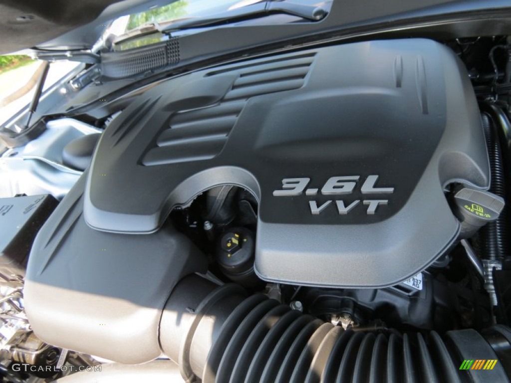 2013 Chrysler 300 Motown 3.6 Liter DOHC 24-Valve VVT Pentastar V6 Engine Photo #82636671