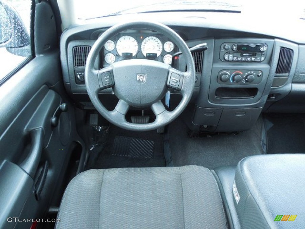 2005 Ram 1500 ST Quad Cab - Bright White / Dark Slate Gray photo #6