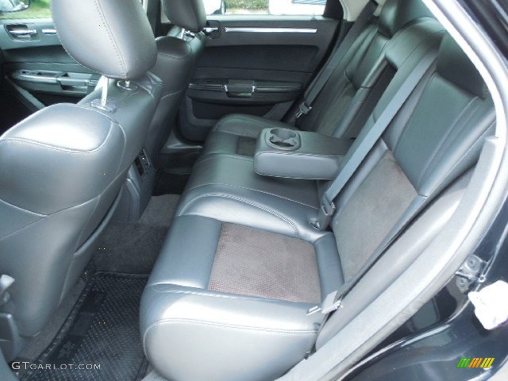 2010 Chrysler 300 300S V6 Rear Seat Photos