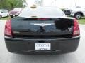 Black - 300 300S V6 Photo No. 7