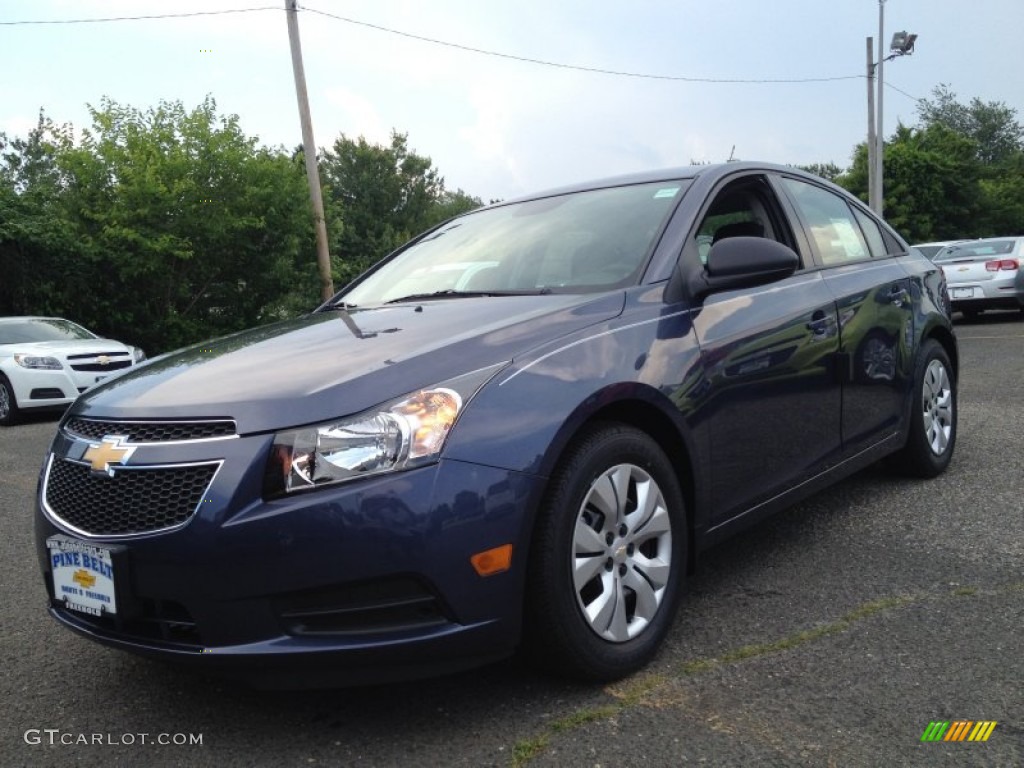 2013 Cruze LS - Atlantis Blue Metallic / Jet Black/Medium Titanium photo #1