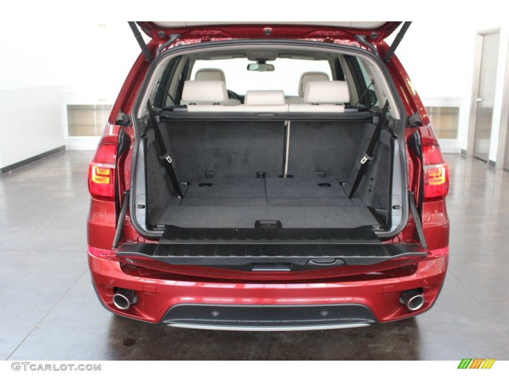 2013 BMW X5 xDrive 35i Trunk Photo #82647594