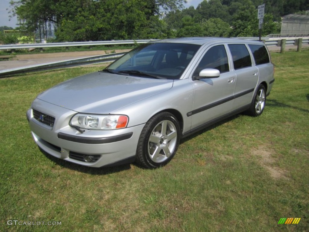 Silver Metallic 2004 Volvo V70 R AWD Exterior Photo #82648319