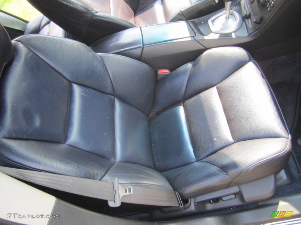 2004 Volvo V70 R AWD Front Seat Photo #82648703