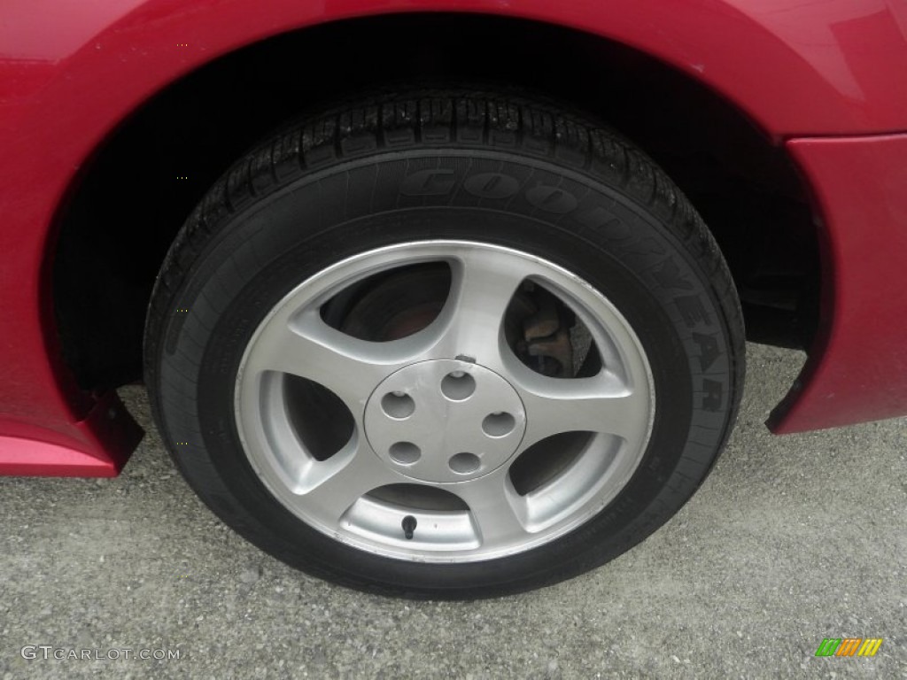 2002 Mustang V6 Convertible - Laser Red Metallic / Dark Charcoal photo #10