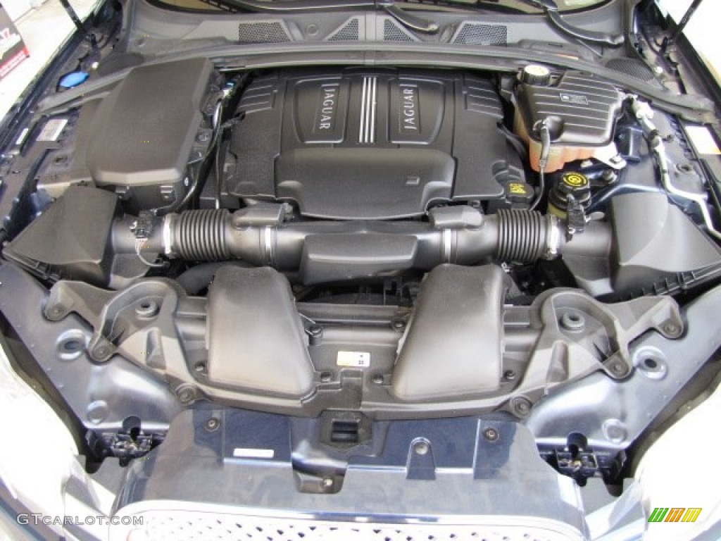 2010 Jaguar XF Premium Sport Sedan Engine Photos