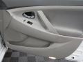 Super White - Camry LE Photo No. 13