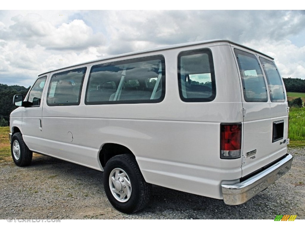 Oxford White 2011 Ford E Series Van E350 XLT Extended Passenger Exterior Photo #82653661