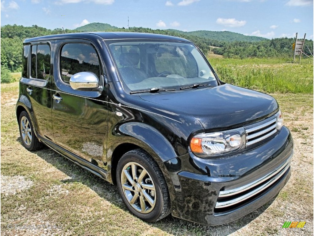 2011 Nissan Cube Krom Edition Exterior Photos