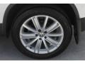 Candy White - Tiguan SE 4Motion Photo No. 6