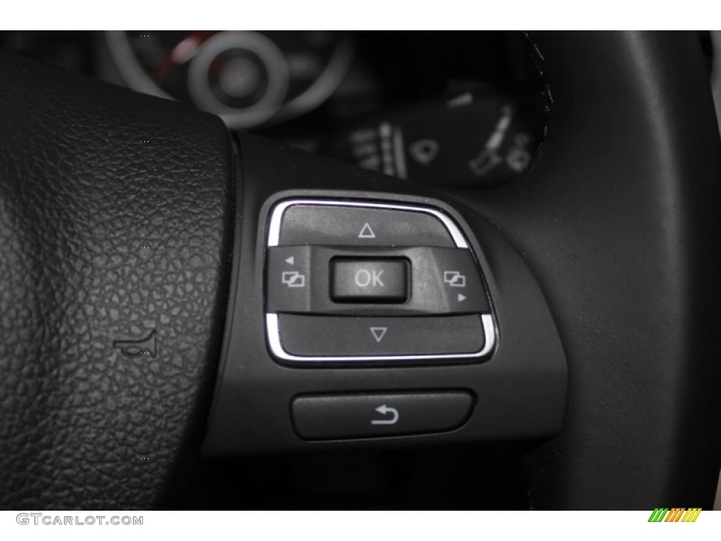 2013 Volkswagen Tiguan SE 4Motion Controls Photo #82656229