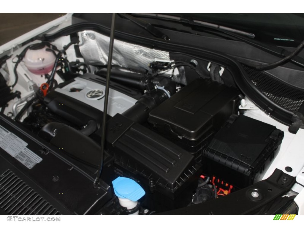 2013 Volkswagen Tiguan SE 4Motion Engine Photos