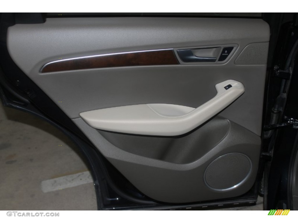 2012 Q5 2.0 TFSI quattro - Moonlight Blue Metallic / Cardamom Beige photo #24