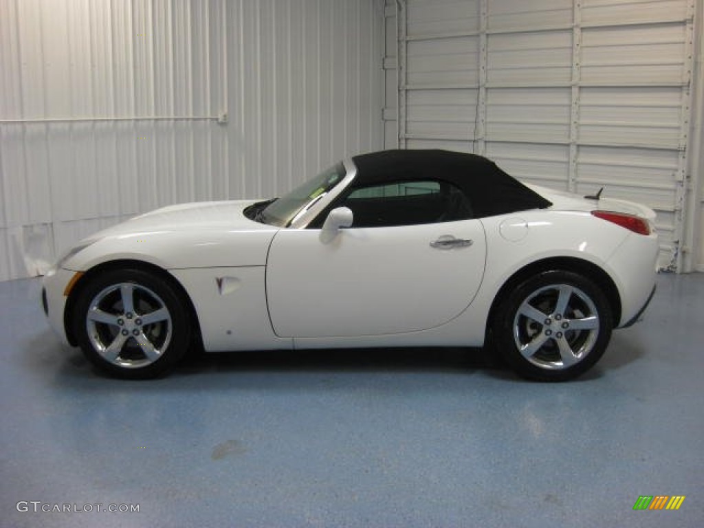 Pure White Pontiac Solstice