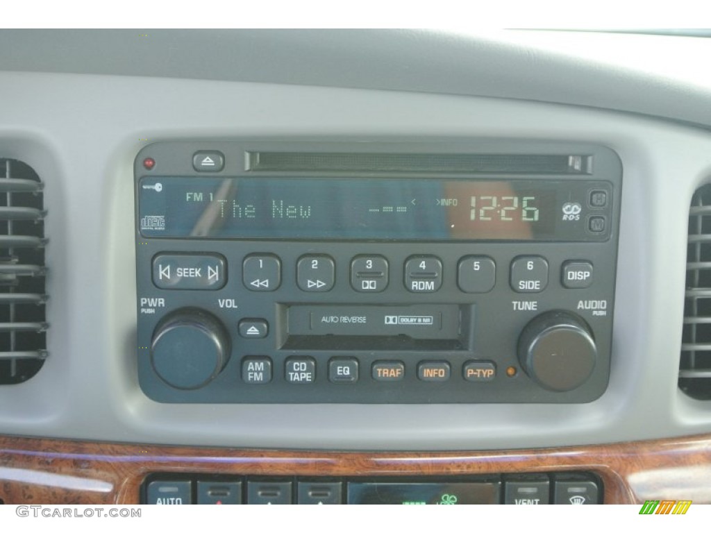 2002 Buick LeSabre Limited Audio System Photos