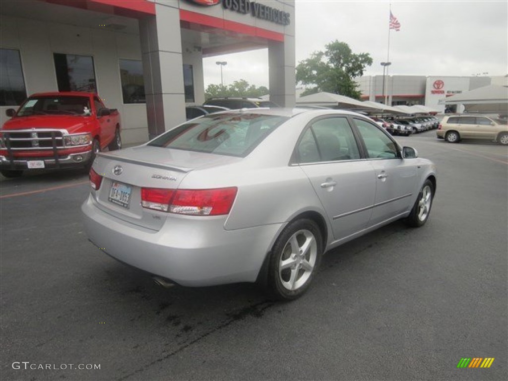 2007 Sonata Limited V6 - Bright Silver / Gray photo #7