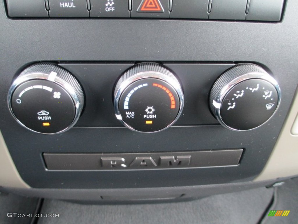 2011 Ram 1500 SLT Regular Cab - Bright Silver Metallic / Dark Slate Gray/Medium Graystone photo #22