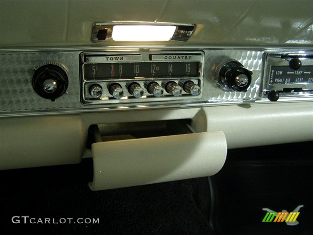 1957 Ford Thunderbird Power Blue / White, Radio 1957 Ford Thunderbird Convertible Parts