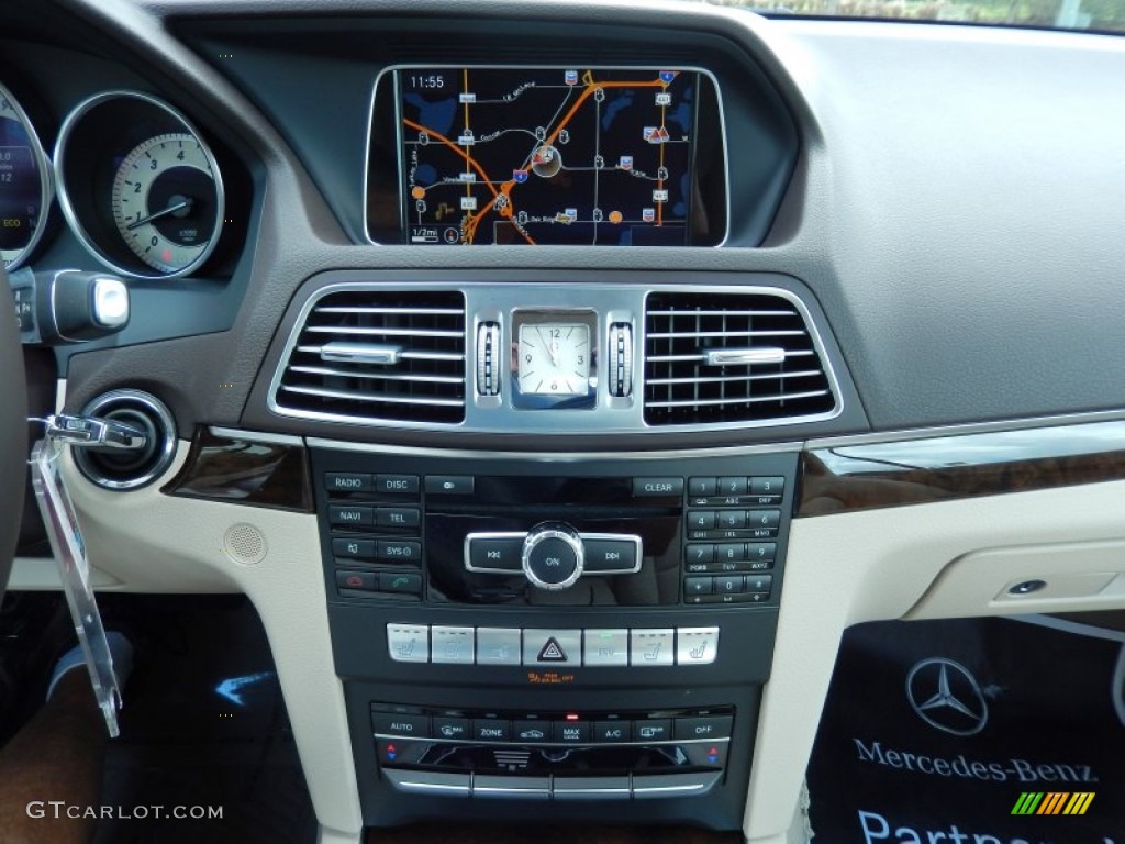 2014 Mercedes-Benz E 350 Cabriolet Navigation Photos