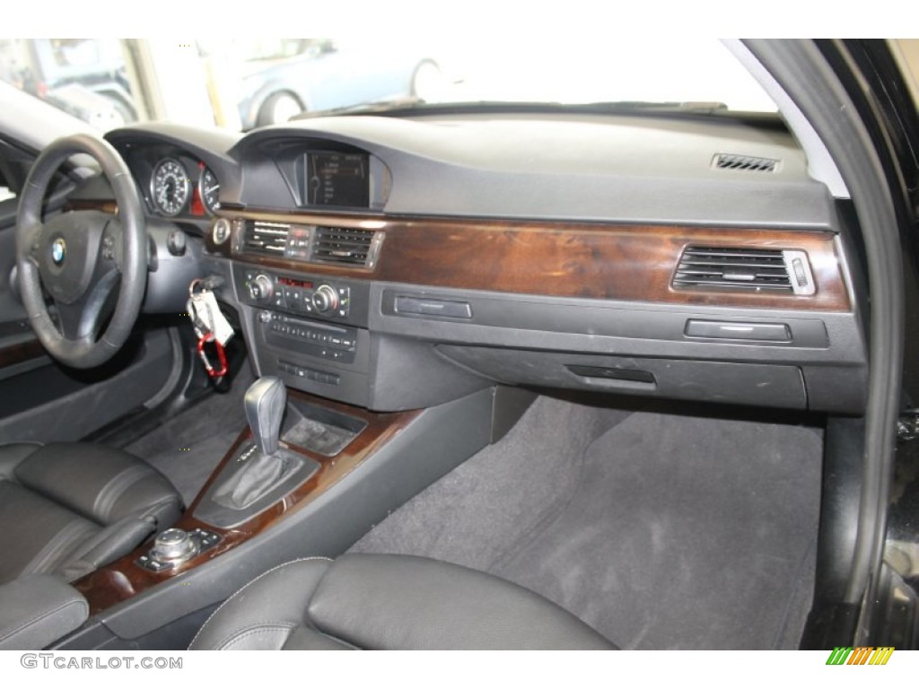 2011 3 Series 335i Sedan - Jet Black / Black photo #36