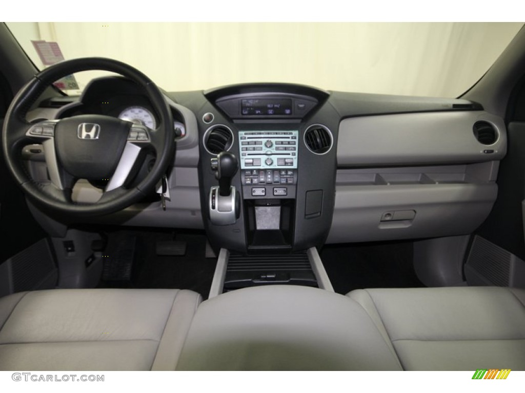 2010 Honda Pilot EX-L Gray Dashboard Photo #82664852