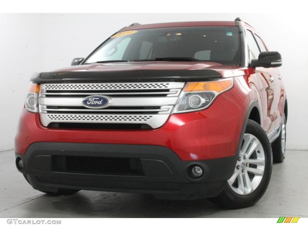 2011 Explorer XLT 4WD - Red Candy Metallic / Charcoal Black photo #2