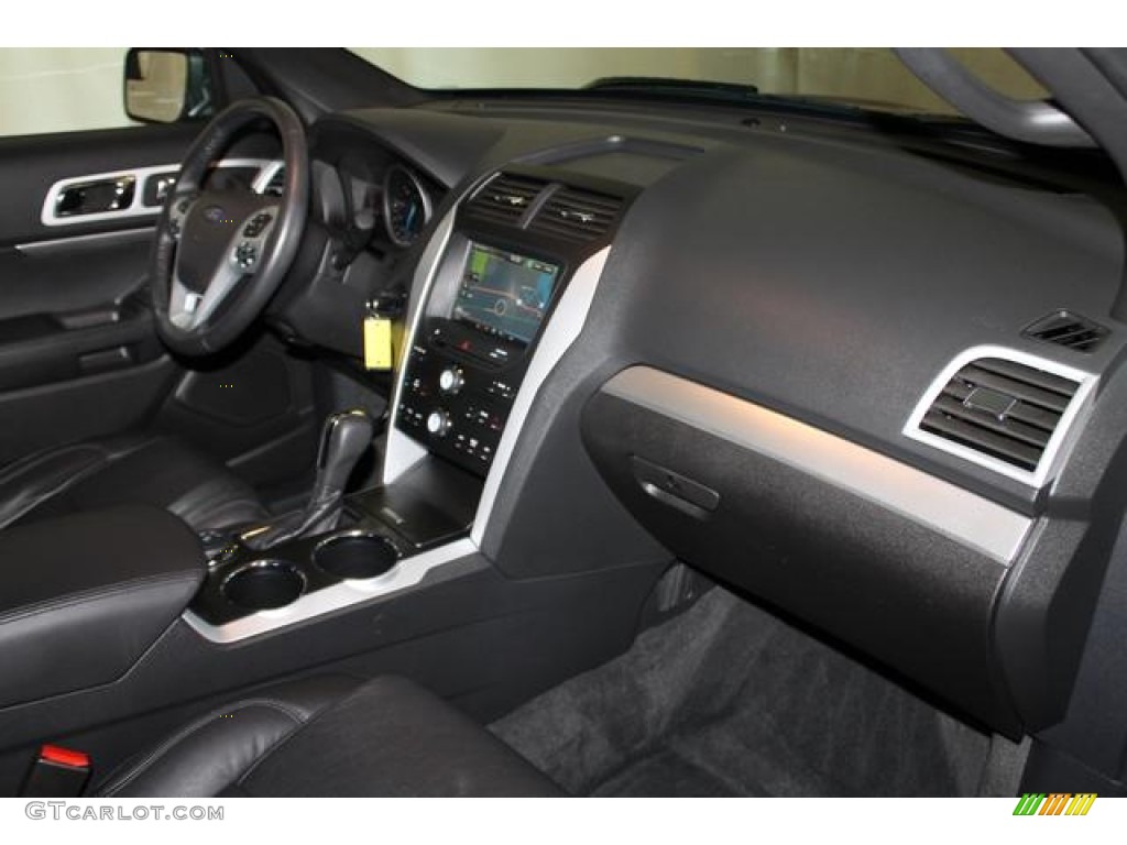 2011 Ford Explorer XLT 4WD Charcoal Black Dashboard Photo #82667182