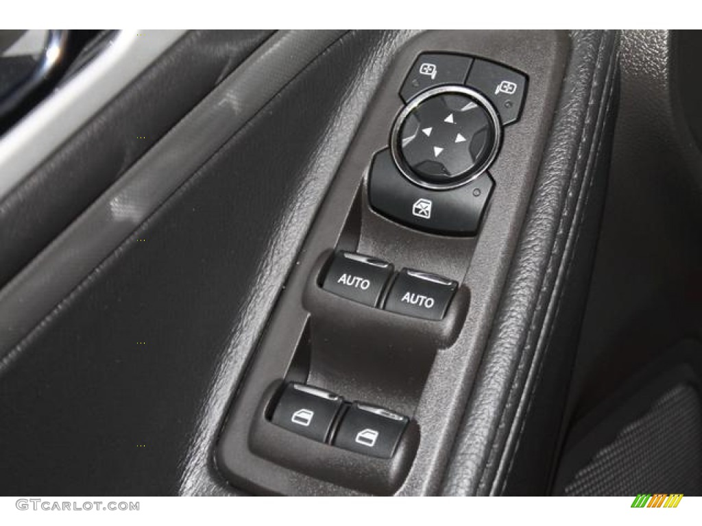 2011 Ford Explorer XLT 4WD Controls Photo #82667226