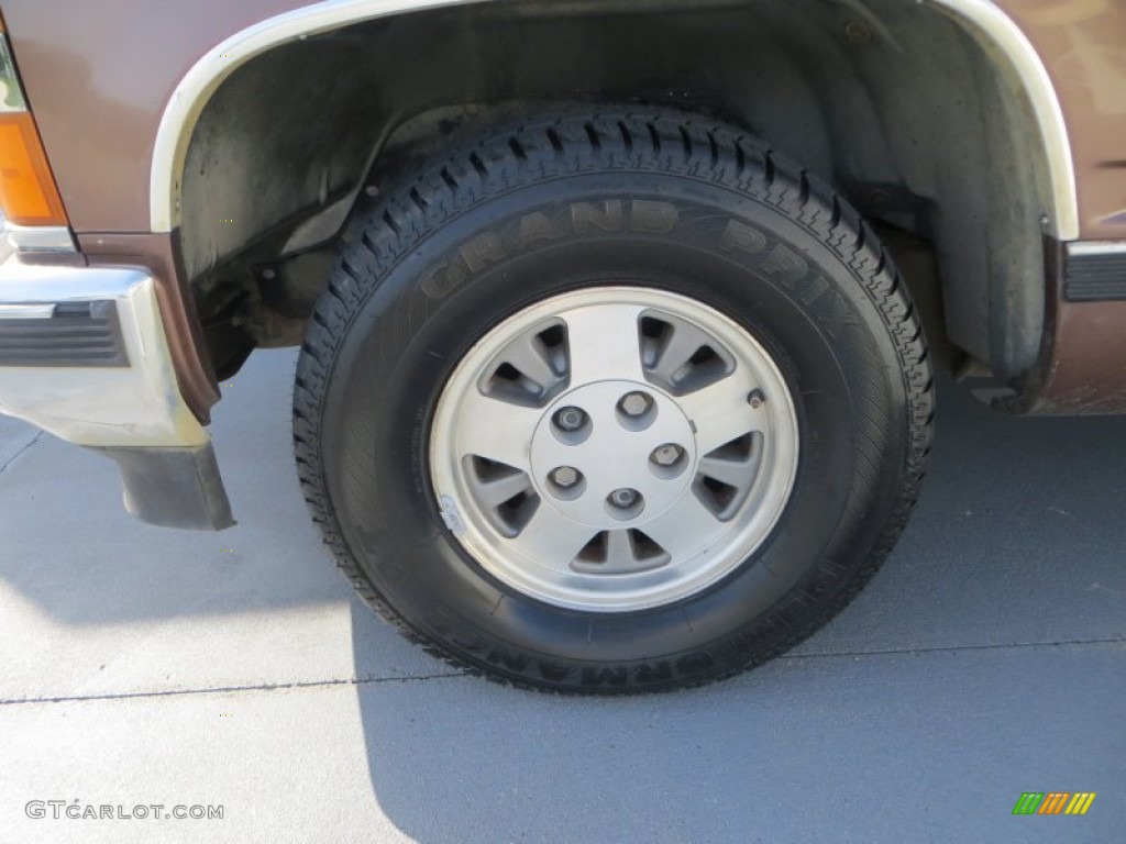 1994 Chevrolet C/K C1500 Regular Cab Wheel Photo #82667635