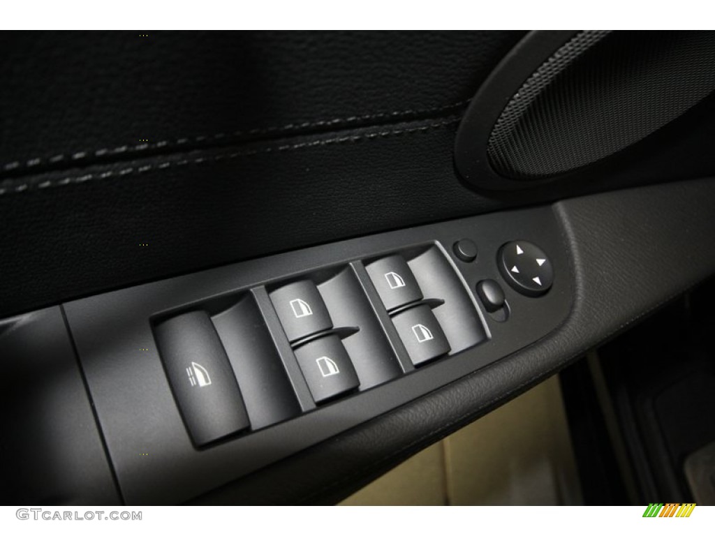 2011 Z4 sDrive35is Roadster - Black Sapphire Metallic / Black photo #14